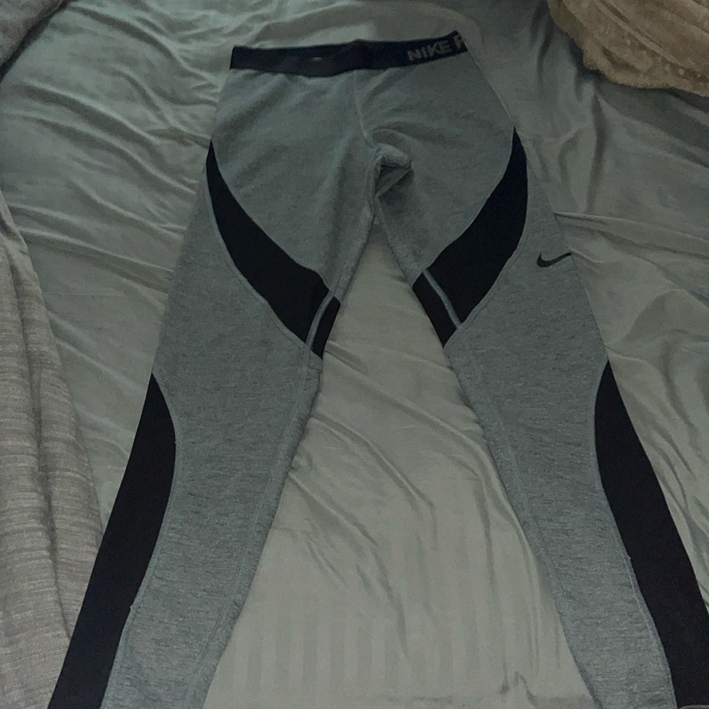 Nike leggings